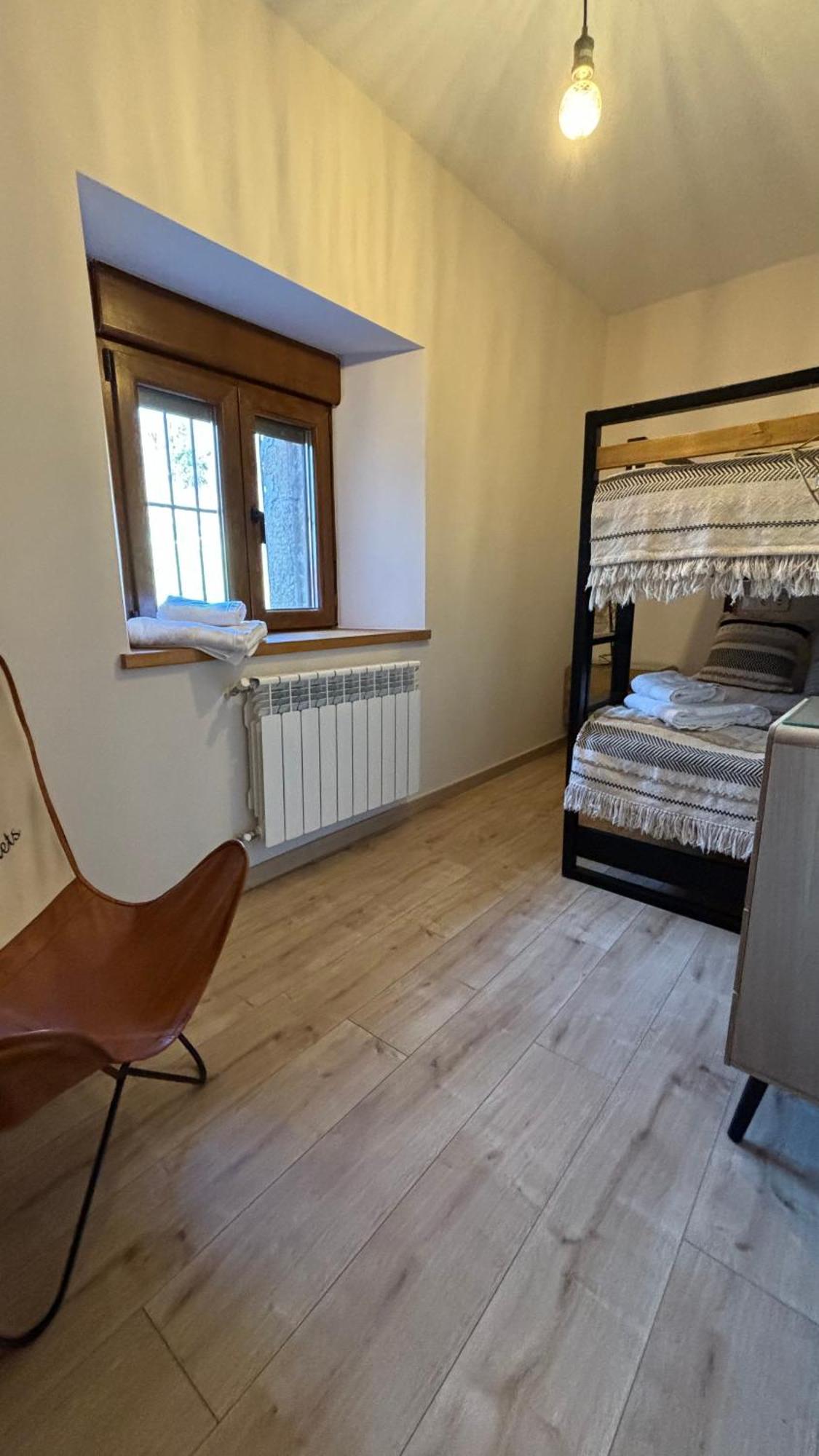 Apartamentos En El Valle Del Jerte Flores Para Angela Cabezuela Del Valle Bagian luar foto